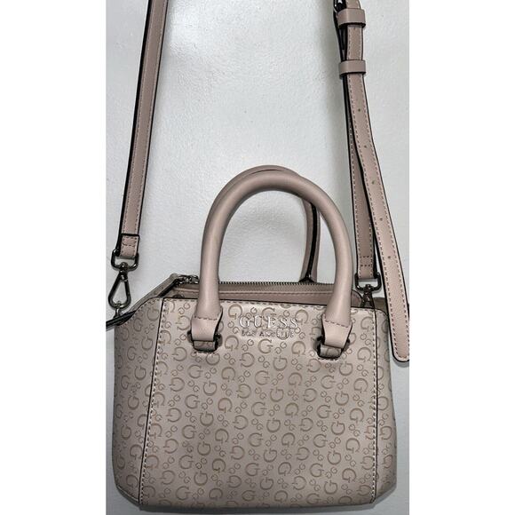 Guess Los Angeles Women’s Crossbody Handbag Tote Purse Monogram Light Pink - Picture 1 of 10